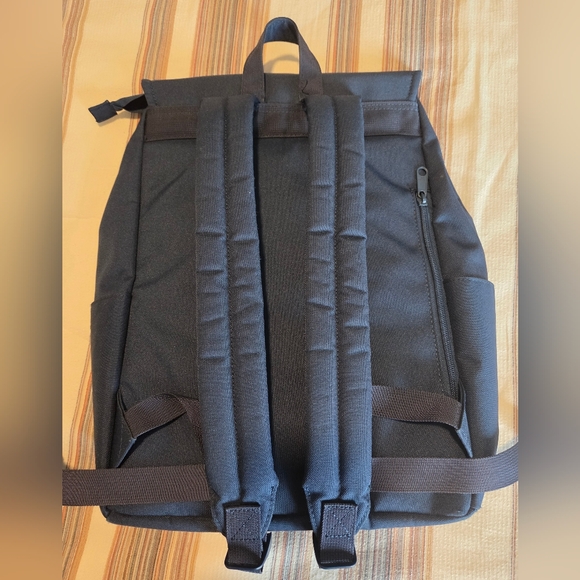 Laptot Notebook Backpack - Picture 2 of 6